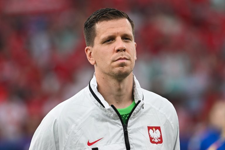 Nagy bejelentést tett a Barcelona, két évvel hosszabbított a sztárjuk